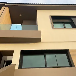 Piso Moderno En Duplex En Residencial Brisabai Сasa de vacaciones
